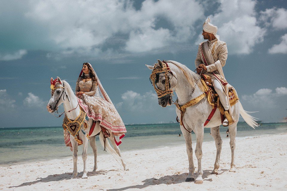 Hotel Garza Blanca Cancún: Elegancia y Lujo en el Caribe Mexicano